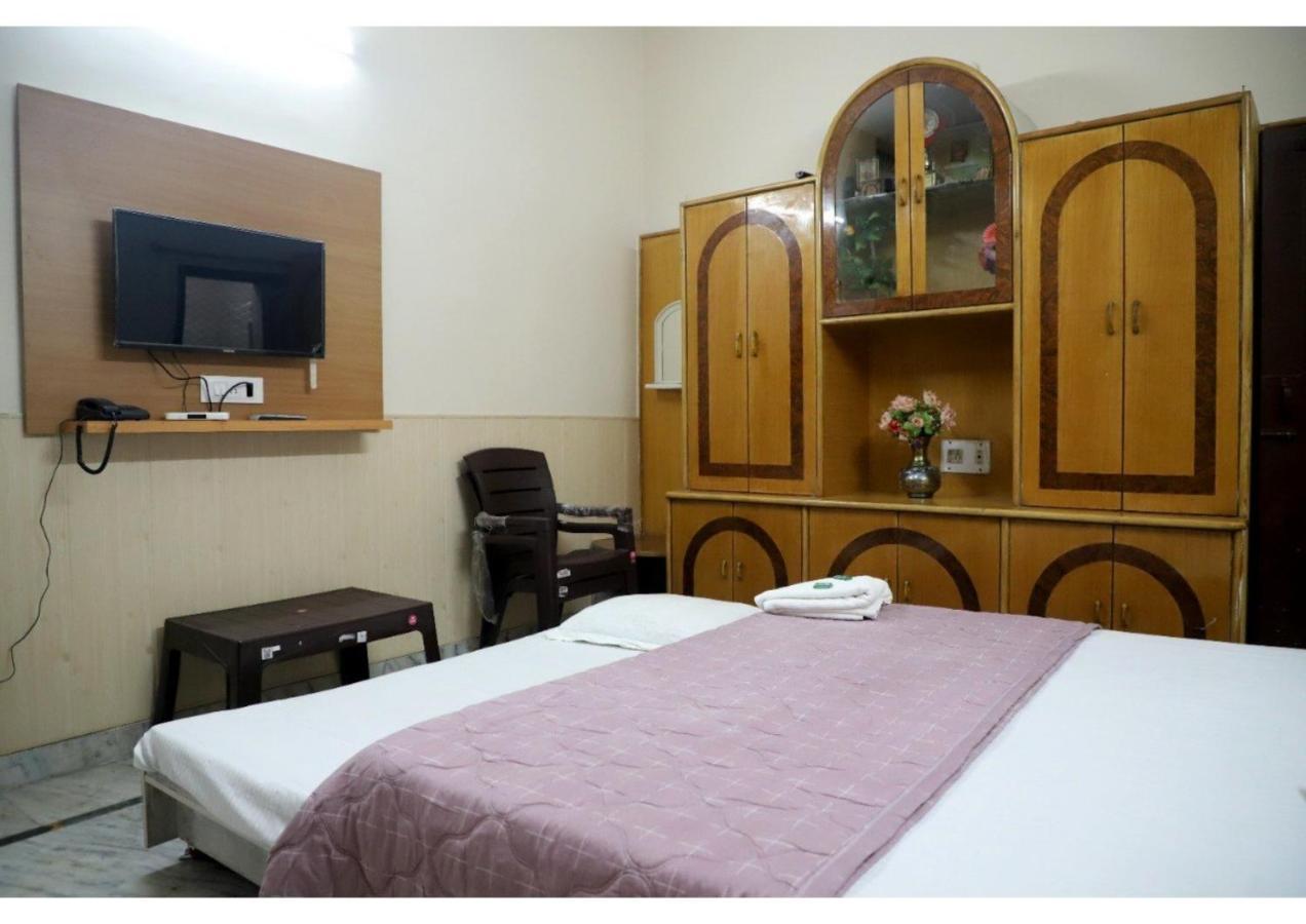 Rk Lodge Amritsar Extérieur photo