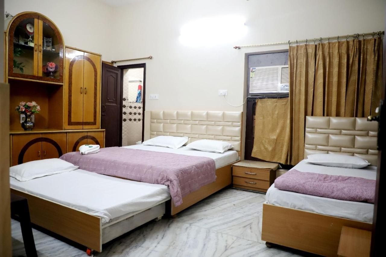 Rk Lodge Amritsar Extérieur photo