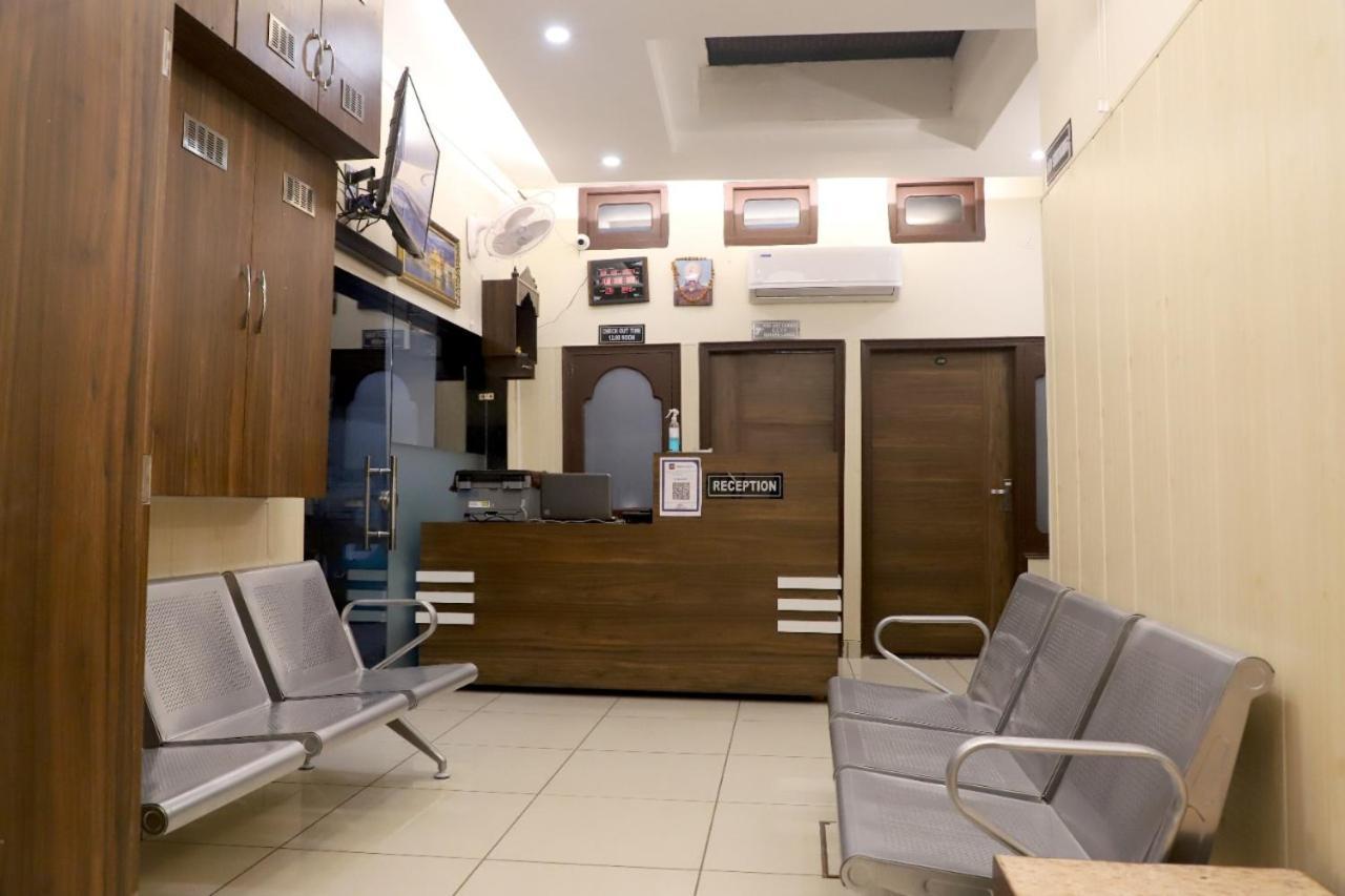Rk Lodge Amritsar Extérieur photo