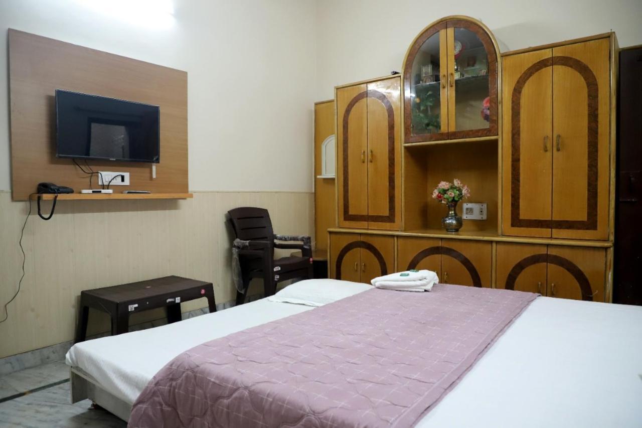 Rk Lodge Amritsar Extérieur photo