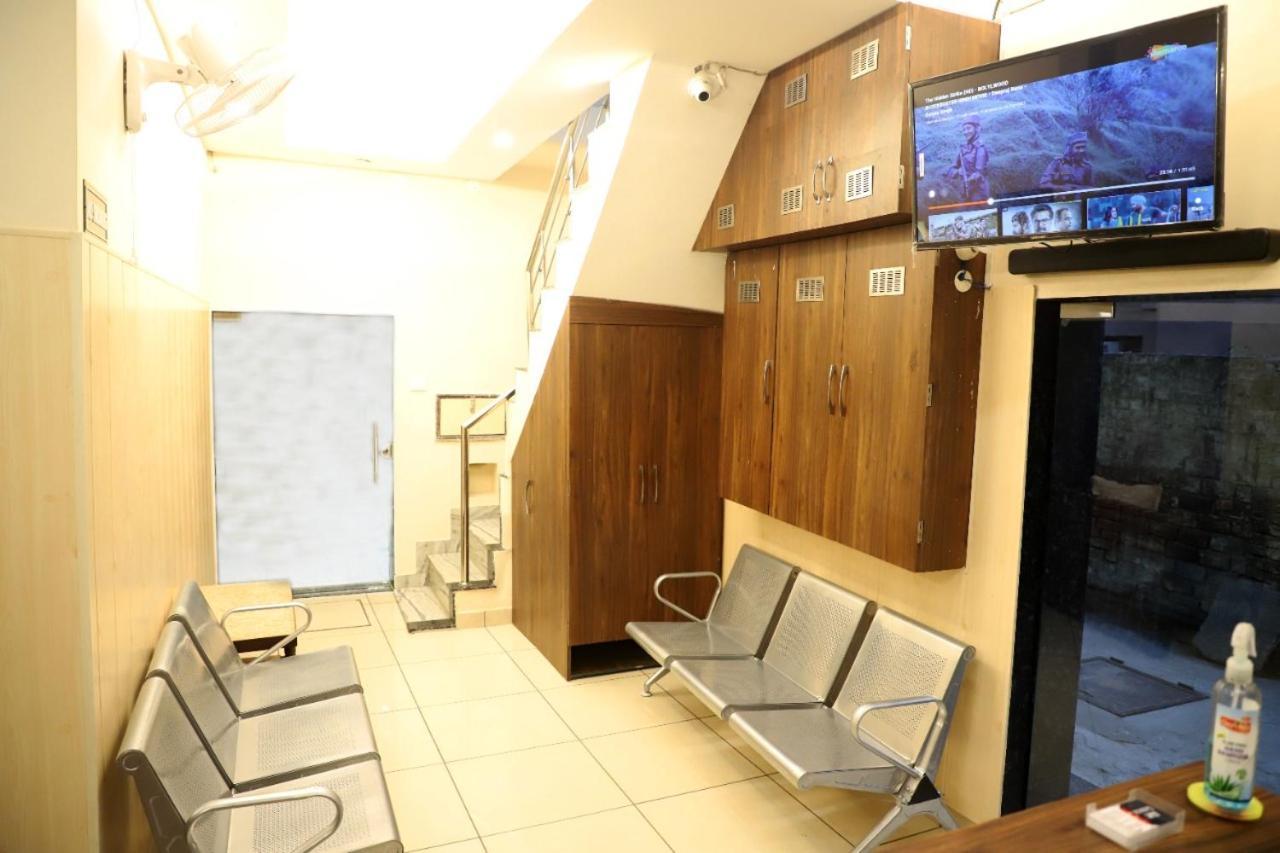 Rk Lodge Amritsar Extérieur photo