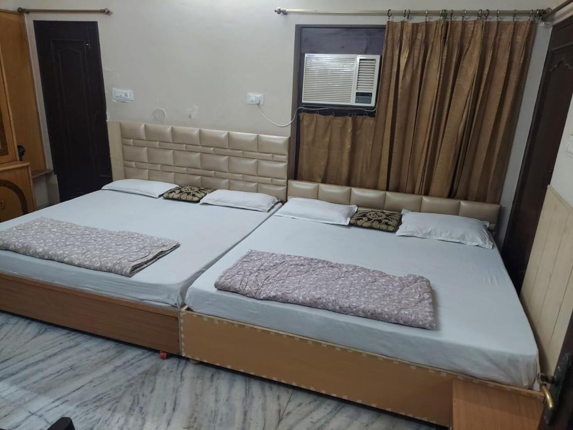 Rk Lodge Amritsar Extérieur photo